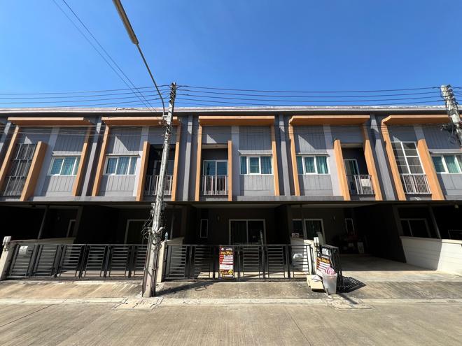 พลายชุมพล เมืองพิษณุโลก พิษณุโลก